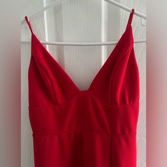 morning mist Dresses & Skirts - COPY - Midi red dress size 8 only worn once